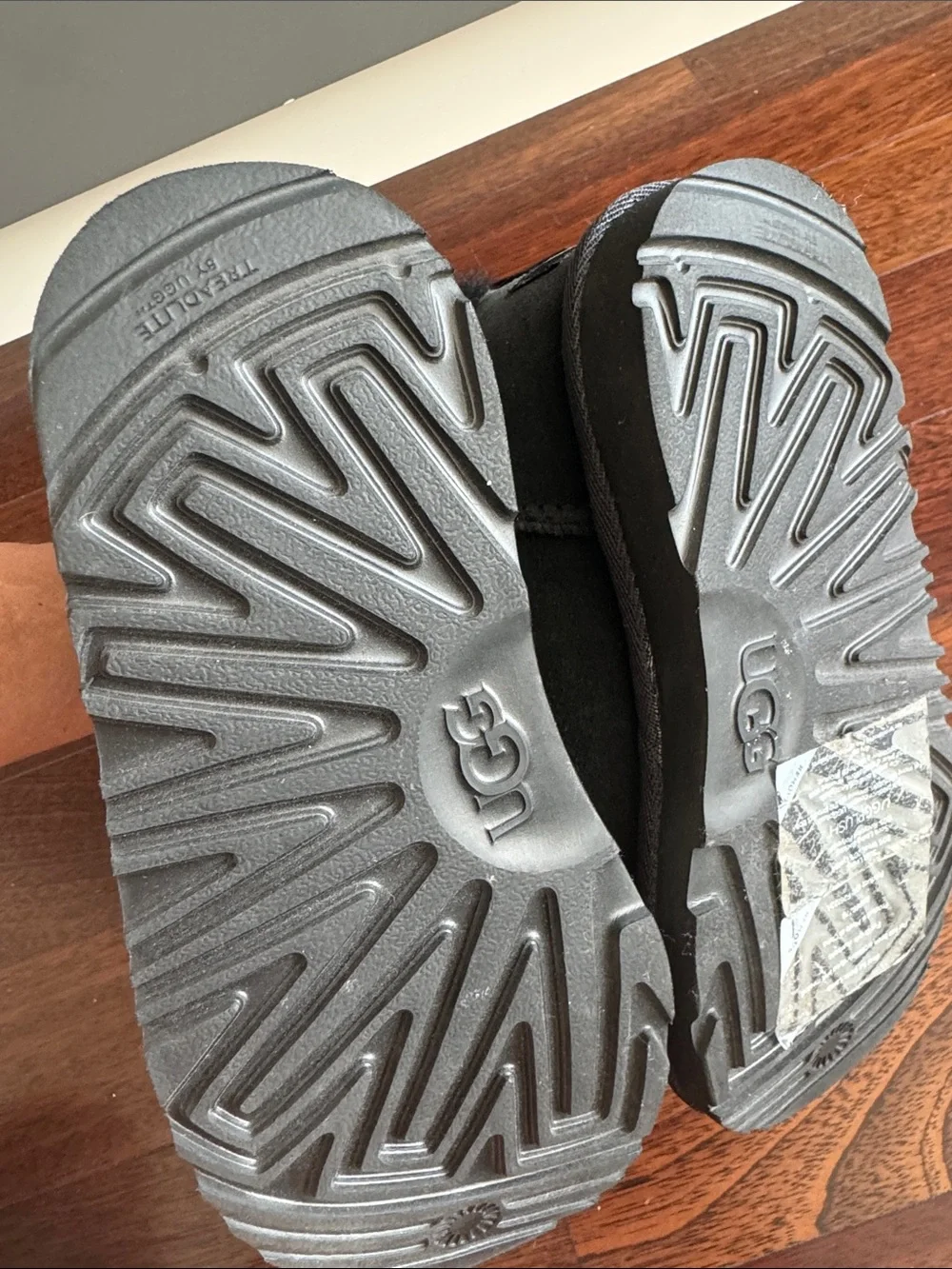 UGG Kids Black Suede Fleece-Lined Boots